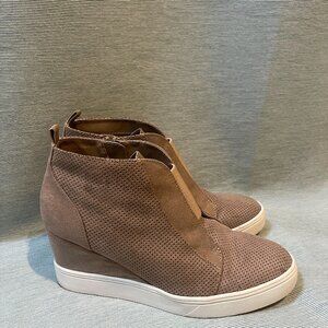 MIA Cristie Sneaker Platform Wedge Shoes - Beige